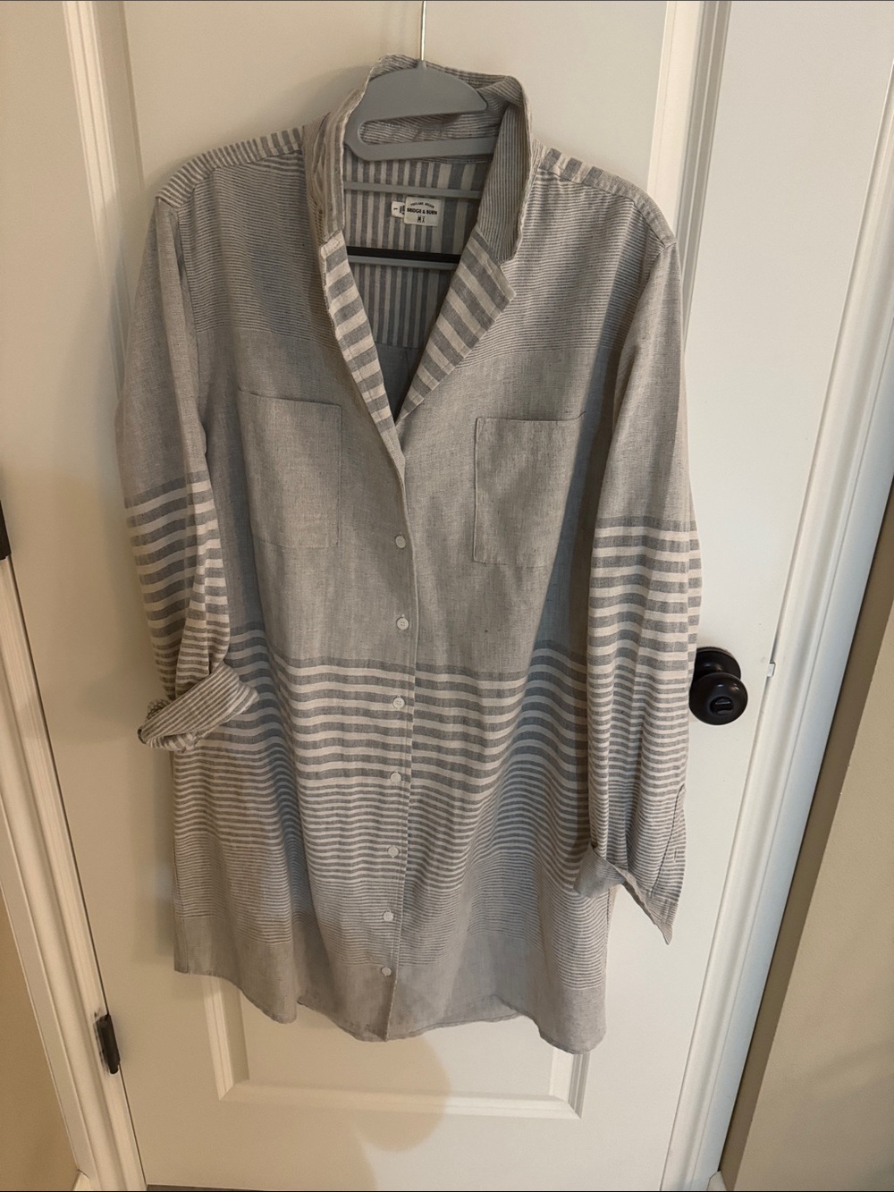Grayson Threads Light Gray & White Striped Women’s Button-Front Tunic Dress